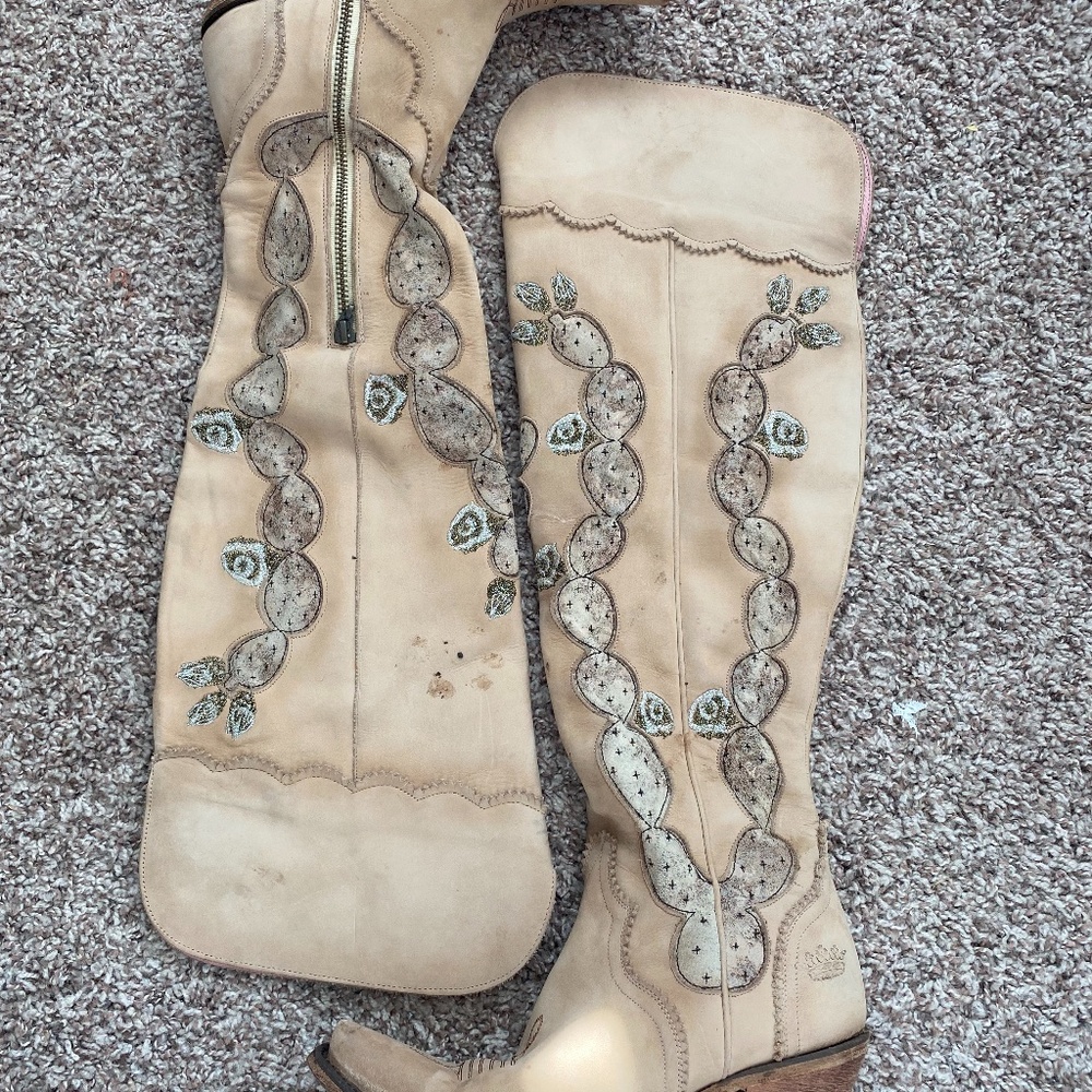 Junk Gypsy by Lane "Hard to Handle" boots